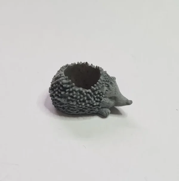 Dollhouse miniature hedgehog pot, 1/12 scale