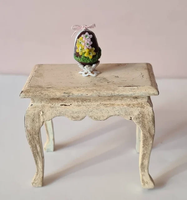 Dollhouse Miniature Easter Egg, 1/12 Scale