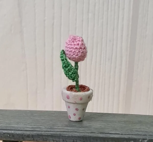 Dollhouse Miniature Crochet tulip in the Pot