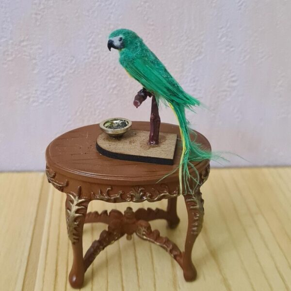 Dollhouse Miniatures Parrot with stand, 1/12 scale