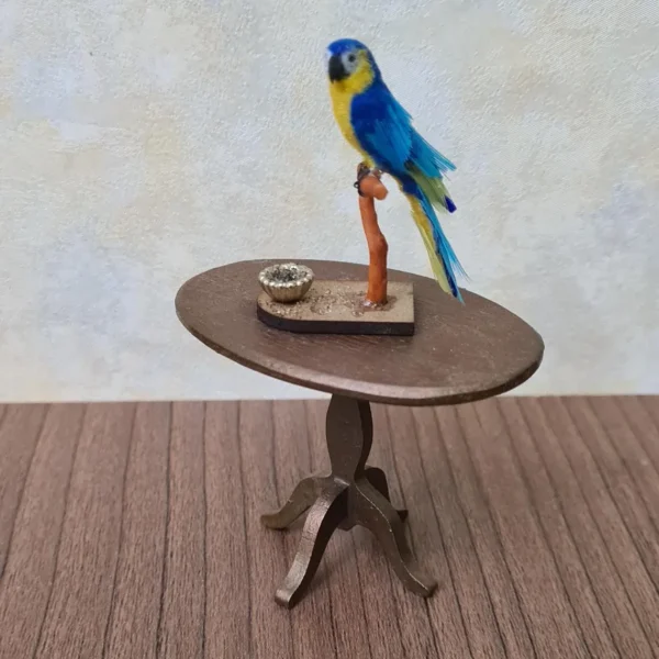 Dollhouse Miniatures Parrot with stand, 1/12 scale - Imagen 3