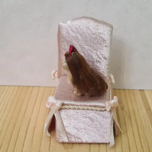 Dollhouse Miniature Yorkshire Dog, 1/12 scale - Imagen 3